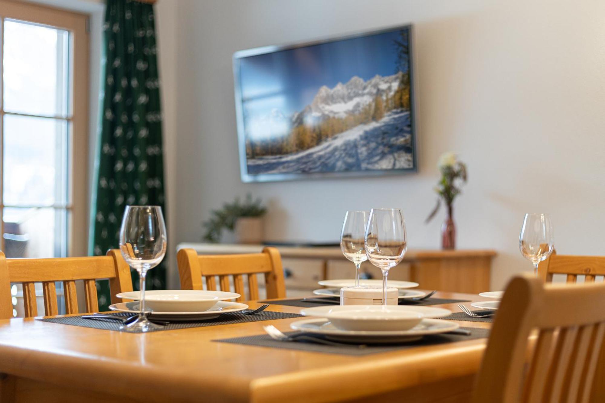 Kufstein Apartment Haus im Ennstal Luaran gambar